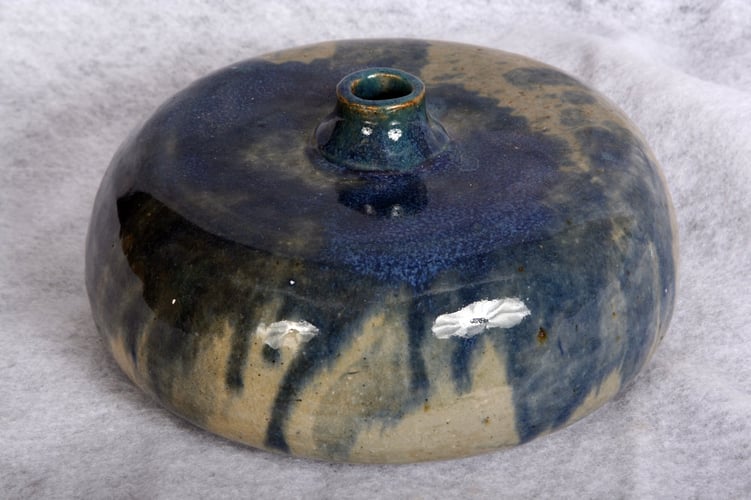 Wide Bottle - Alexis Dillon | PHOTOGRAPHER