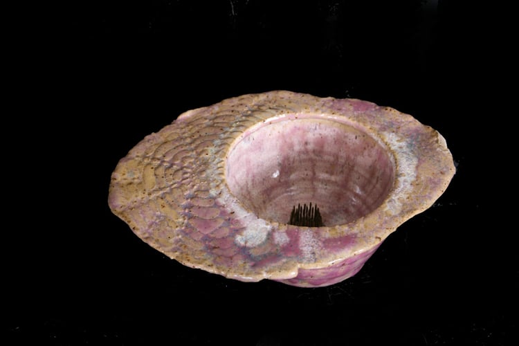 Flower Holder with Frog - Alexis Dillon | PHOTOGRAPHER