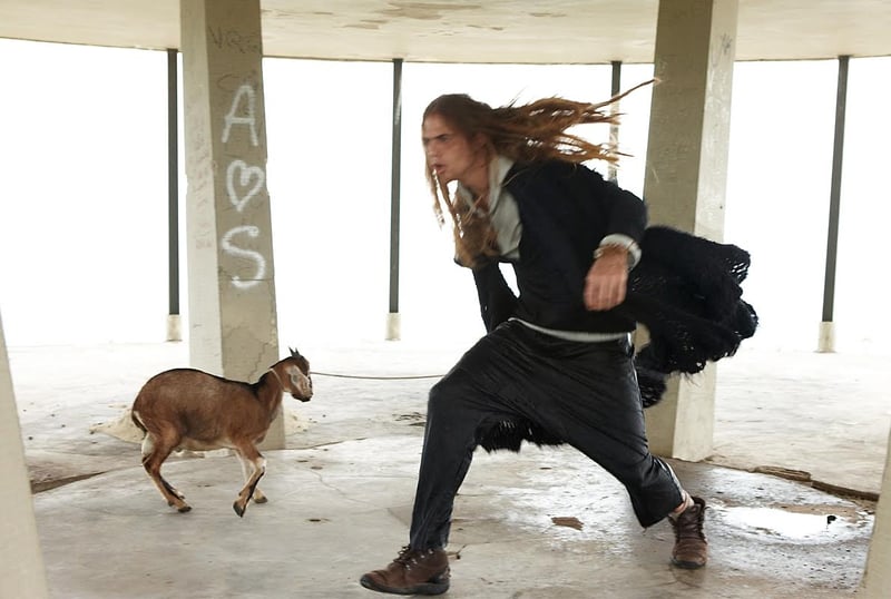 Dengue Mag O Cabra - Bebel Moraes