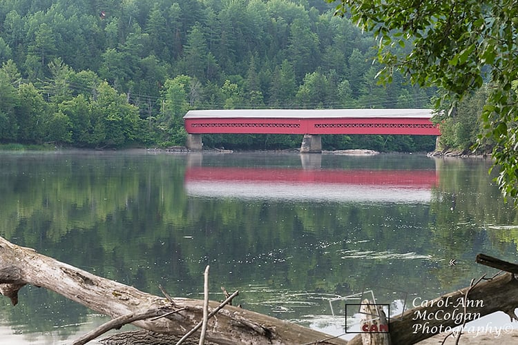 245 - Pont couvert de Wakefield / Wakefield Covered Bridge - www.camphoto.ca