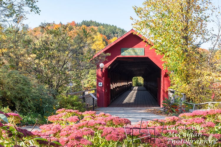 288 - Pont couvert de Wakefield en automne / Wakefield Bridge Fall - www.camphoto.ca
