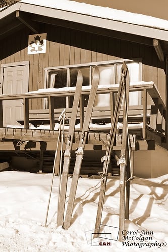 69 - Skis (patrouille) / Skis (Patrol) - www.camphoto.ca