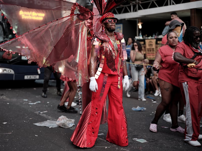Carnival - GRAHAM GUY BARRATT