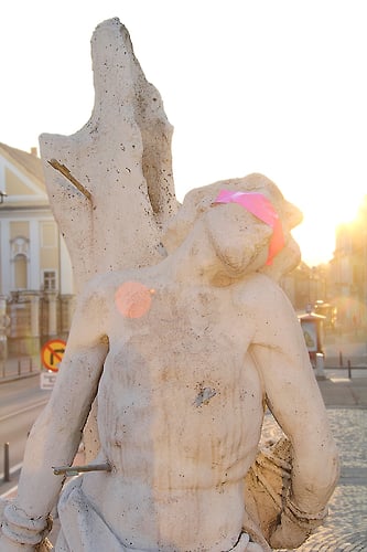 BENOIT IZARD - GuestRoomMaribor