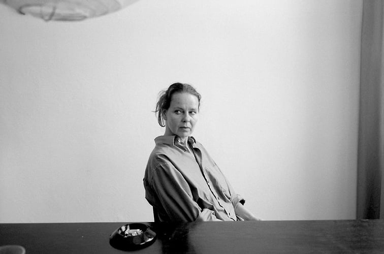 Karo Goldt Eng - GuestRoomMaribor