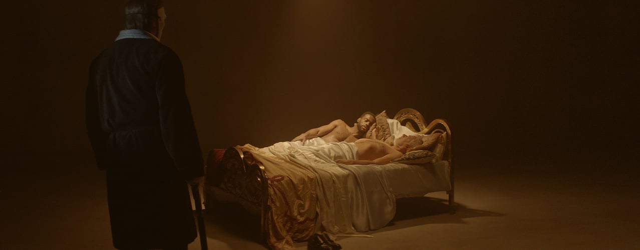 Empire Medium Length Art Film - JAVIER CORTÉS