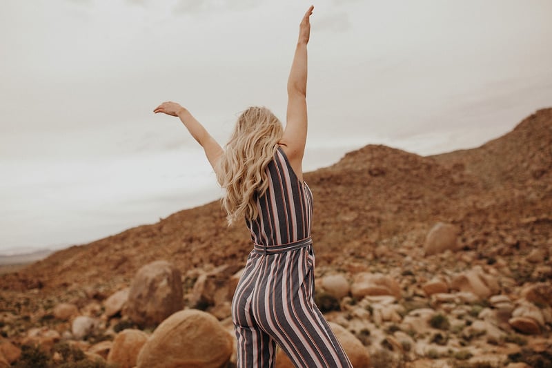 Emily Everett Joshua Tree Ca 2 - Jordan Voth | Portrait & Lifestyle Photographer