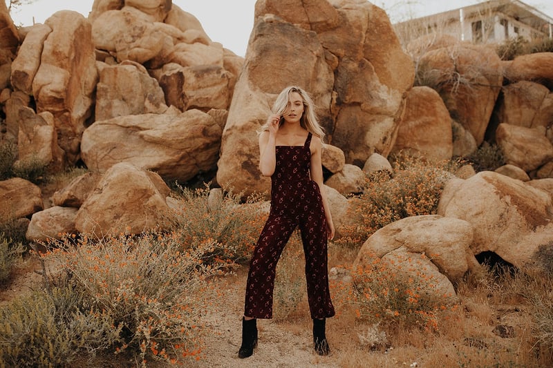Emily Everett Joshua Tree Ca 2 - Jordan Voth | Portrait & Lifestyle Photographer