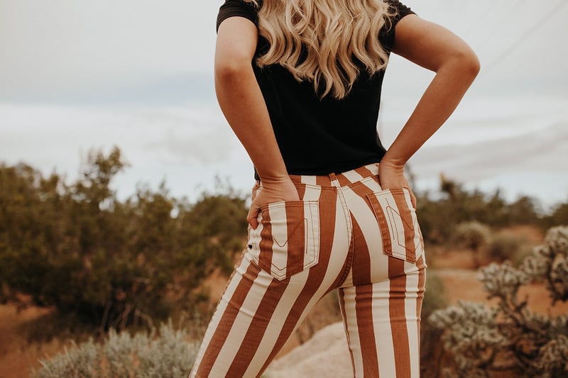 Emily Everett Joshua Tree Ca 2 - Jordan Voth | Portrait & Lifestyle Photographer