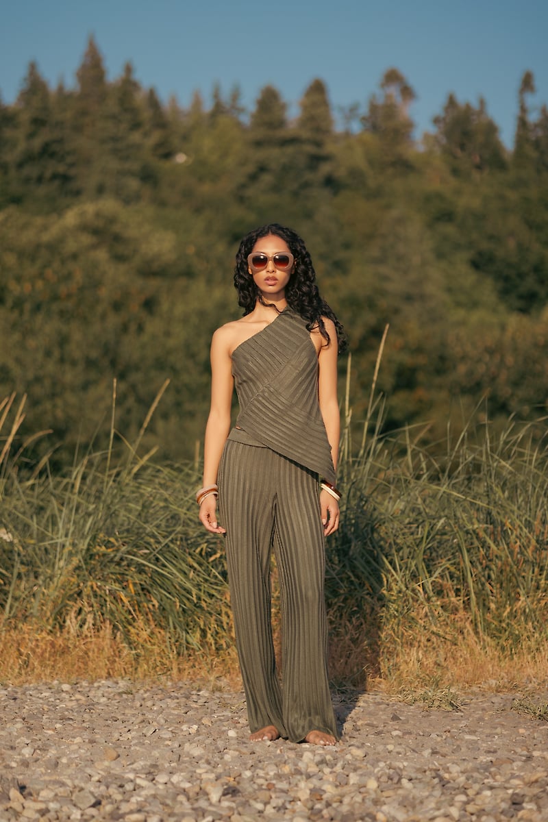 Jazmin Collective Ss - Kurumi Hair/Makeup