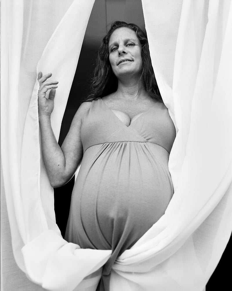 Ann Pregnant - M.ESCRIBANO