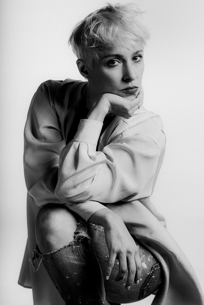 Kate F - M.ESCRIBANO