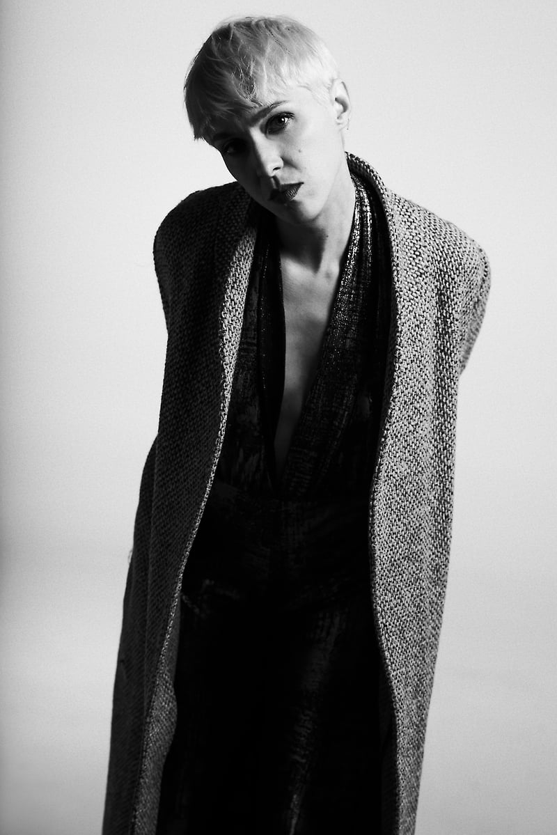 Kate F - M.ESCRIBANO