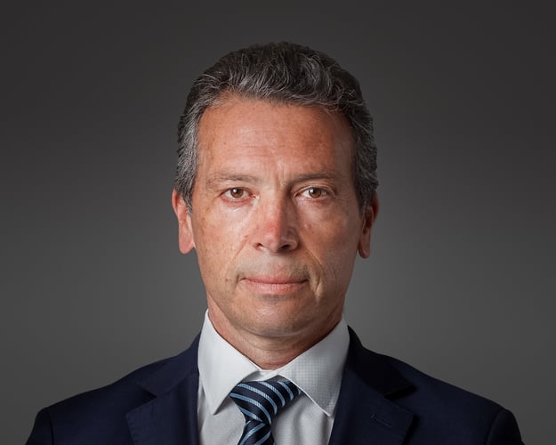 Headshots - MAURICIO SALAZAR-Fotografía Publicitaria profesional en Concepcion-Fotografia de Empresas y Retrato Corporativo-Moda-Empresas-Comercial-Alimentos-Bebidas-Botellas-Vino-Maridajes-Fotógrafo-Concepción-Santiago-Chile