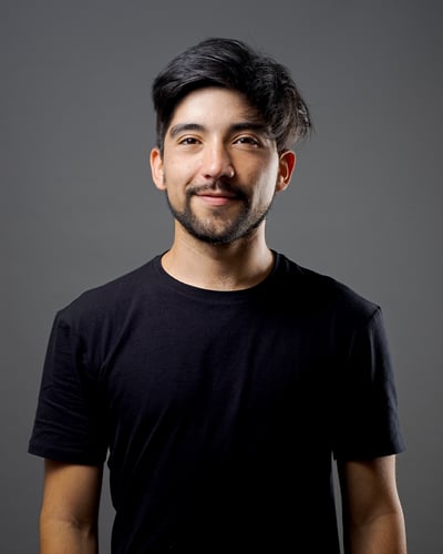 Headshots - MAURICIO SALAZAR-Fotografía Publicitaria profesional en Concepcion-Fotografia de Empresas y Retrato Corporativo-Moda-Empresas-Comercial-Alimentos-Bebidas-Botellas-Vino-Maridajes-Fotógrafo-Concepción-Santiago-Chile