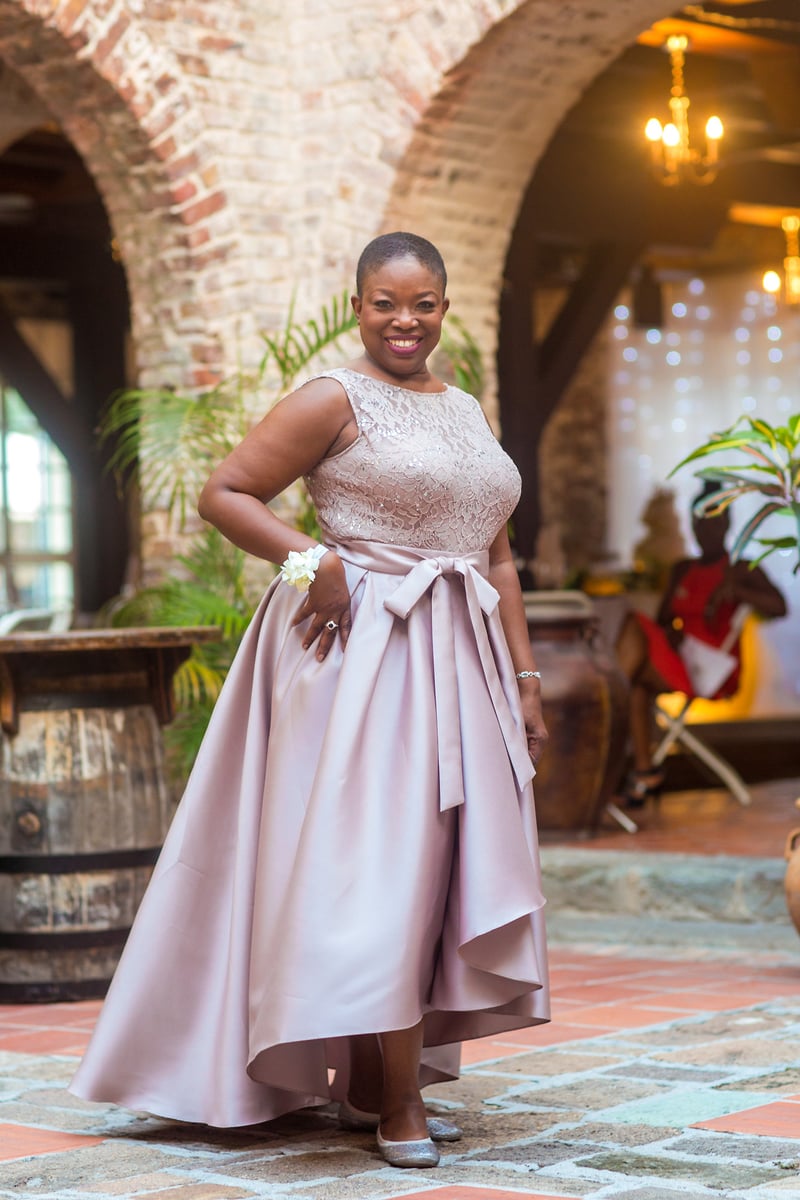 The Divine Aunty Ali of Antigua - London Family Vacation Photographer