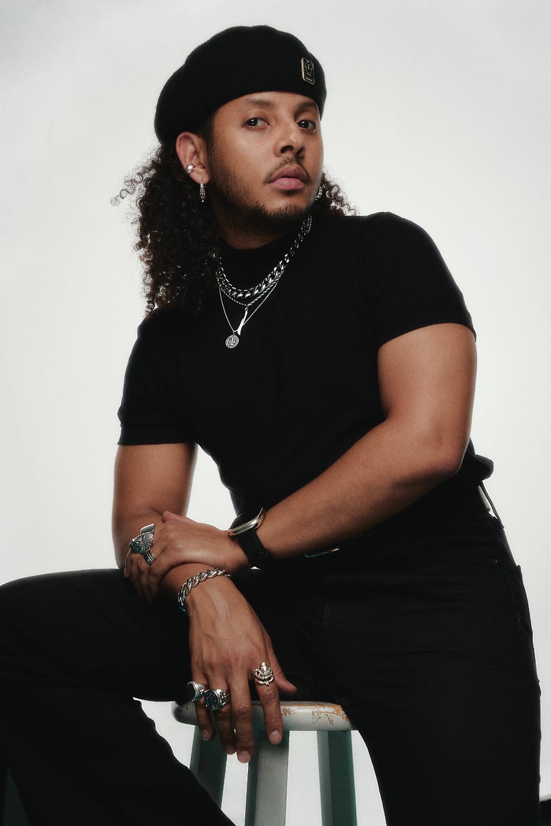 Contact Bio - RAFAEL CLEMENTE