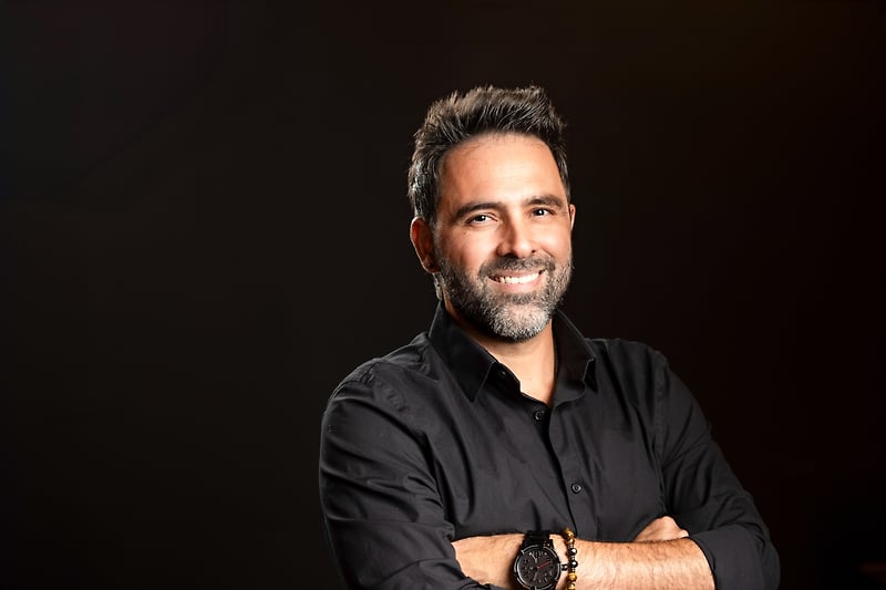 Headshots - STUDIO 1527, LLC