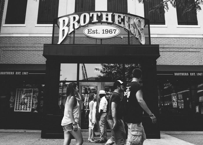 Engagements - TYLER BREEDWELL PHOTOGRAPHY